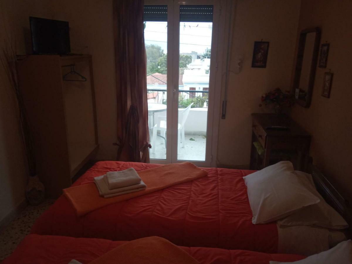 Captain'S Rooms Aegina 外观 照片